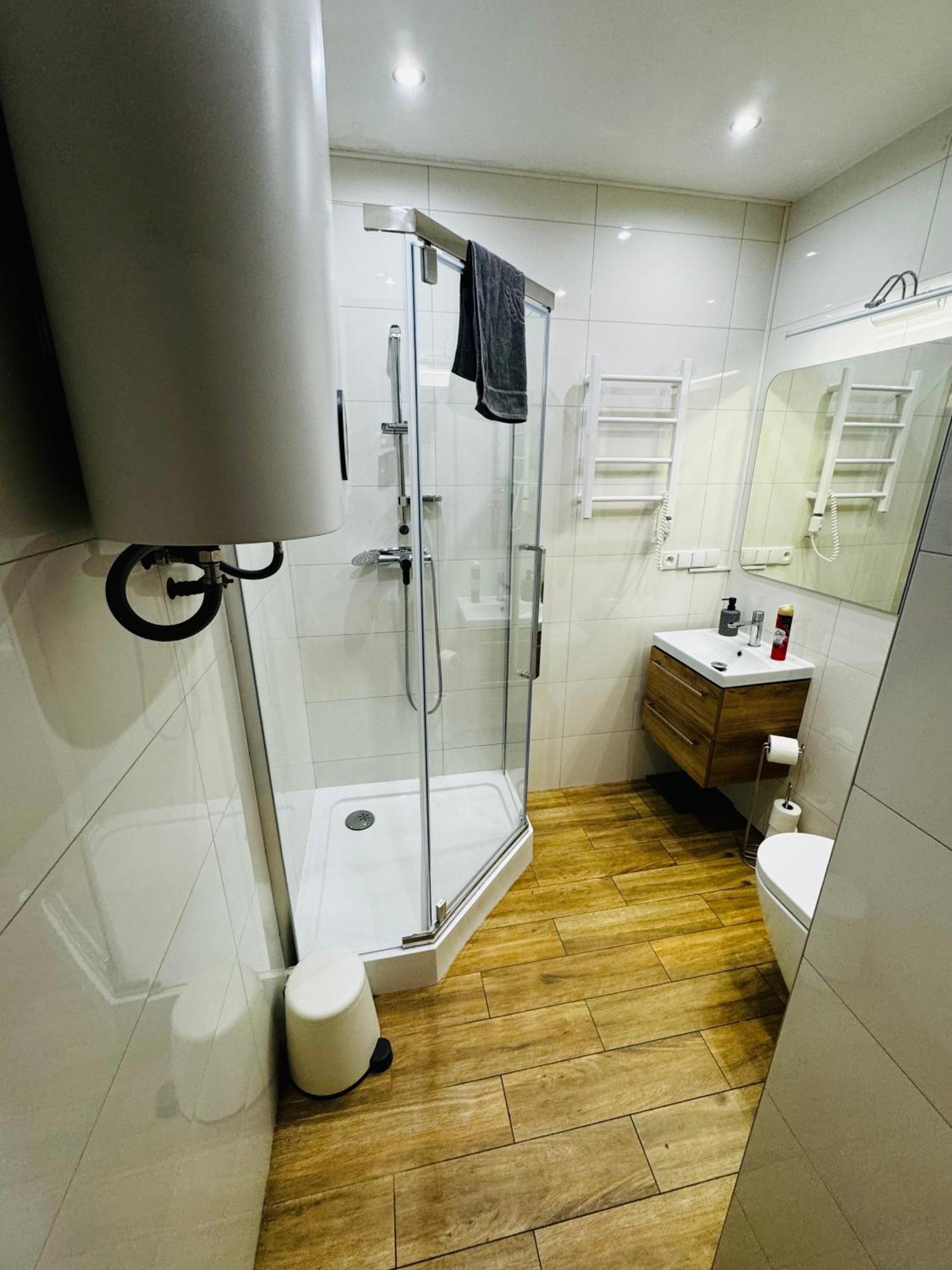 אופולה Apartament Flaming Z Balkonem - Scisle Centrum Naprzeciwko Pkp I Pks - Self Check In - Darmowy Parking - Pozne Wymeldowanie - Wystawiamy Fv מראה חיצוני תמונה