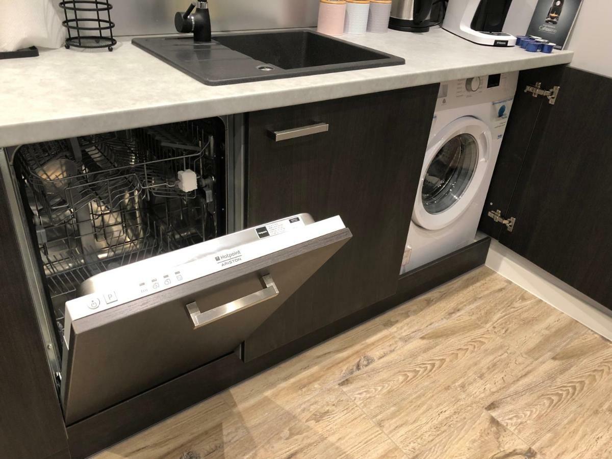 אופולה Apartament Flaming Z Balkonem - Scisle Centrum Naprzeciwko Pkp I Pks - Self Check In - Darmowy Parking - Pozne Wymeldowanie - Wystawiamy Fv מראה חיצוני תמונה