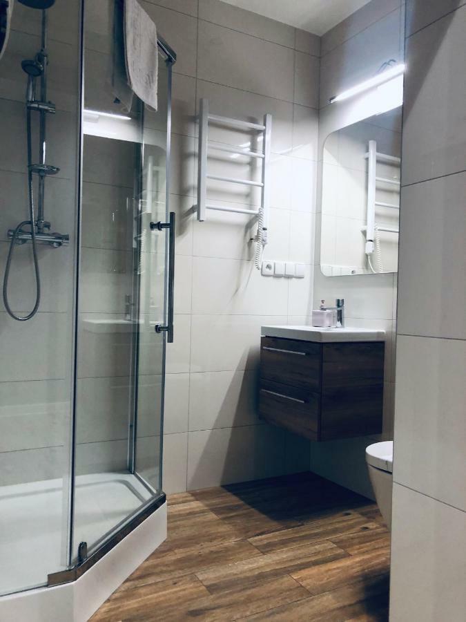 אופולה Apartament Flaming Z Balkonem - Scisle Centrum Naprzeciwko Pkp I Pks - Self Check In - Darmowy Parking - Pozne Wymeldowanie - Wystawiamy Fv מראה חיצוני תמונה
